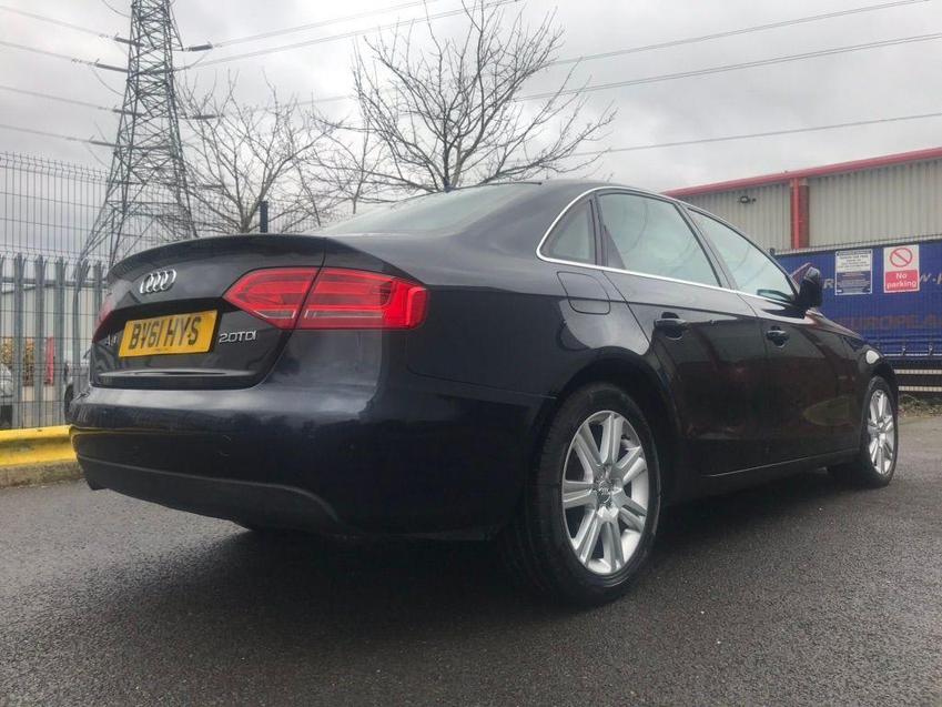 AUDI A4