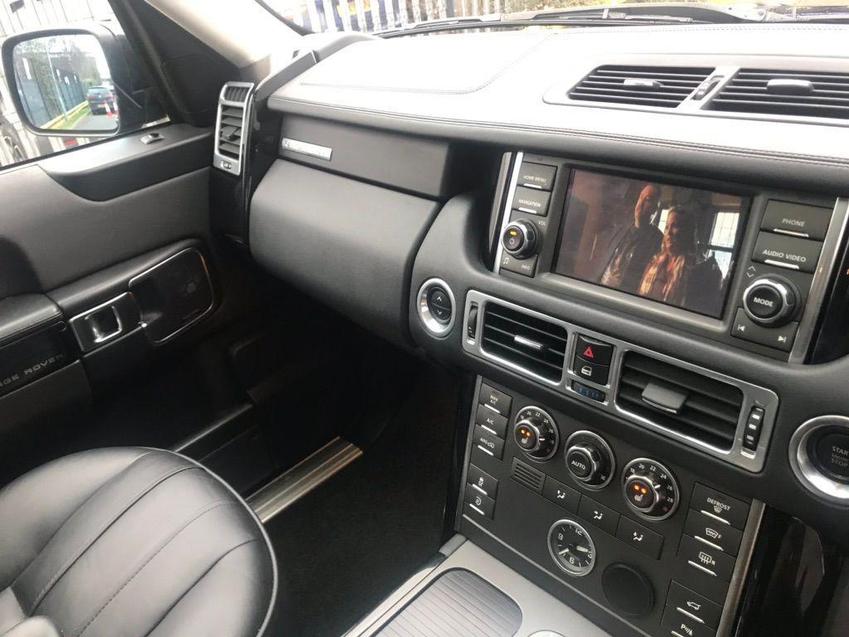 LAND ROVER RANGE ROVER