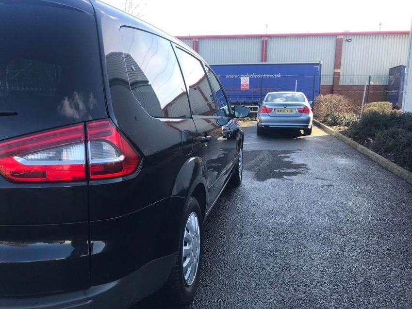 FORD GALAXY
