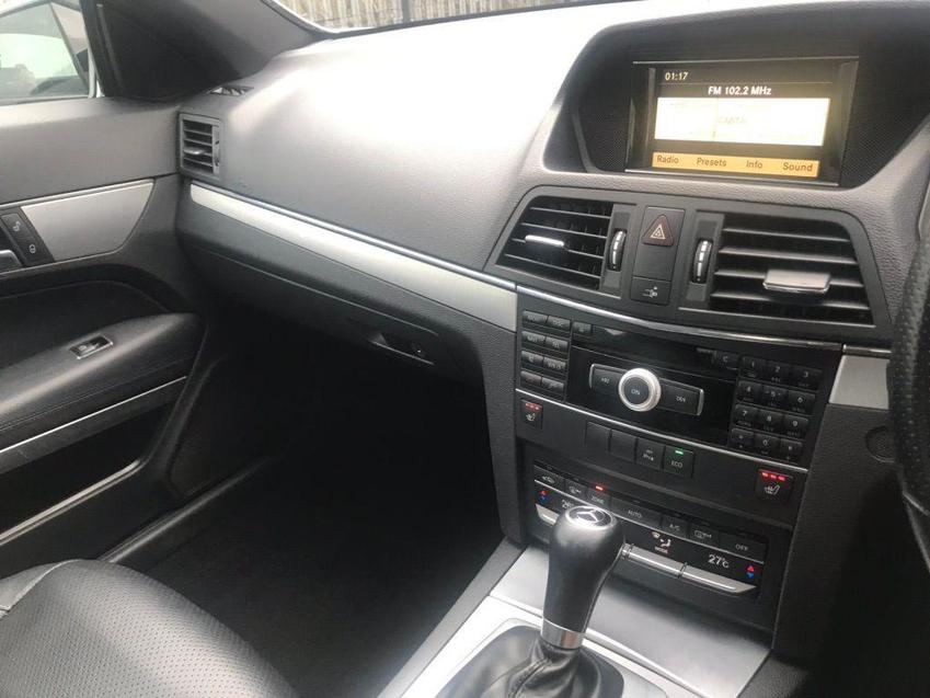 MERCEDES-BENZ E CLASS