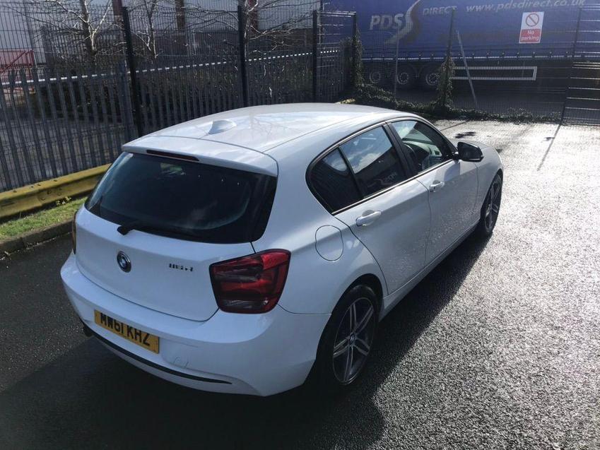 BMW 1 SERIES