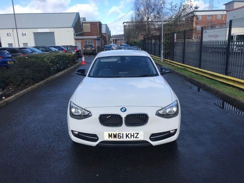 BMW 1 SERIES
