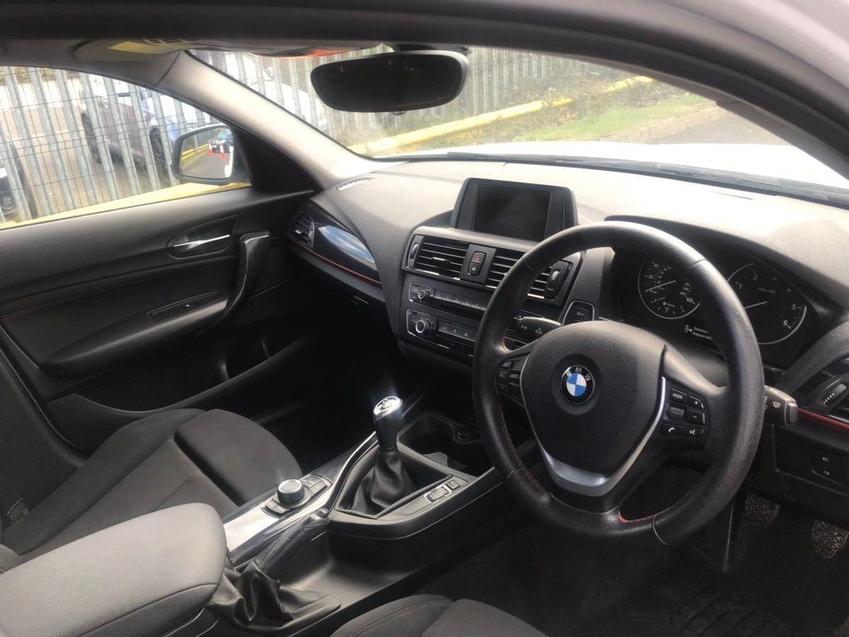 BMW 1 SERIES