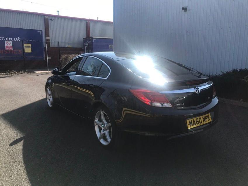 VAUXHALL INSIGNIA