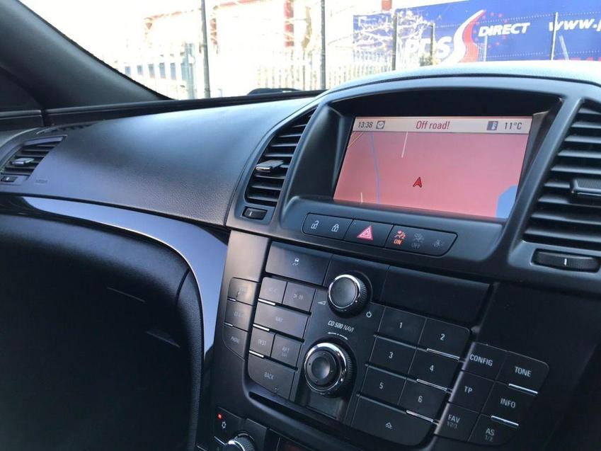 VAUXHALL INSIGNIA