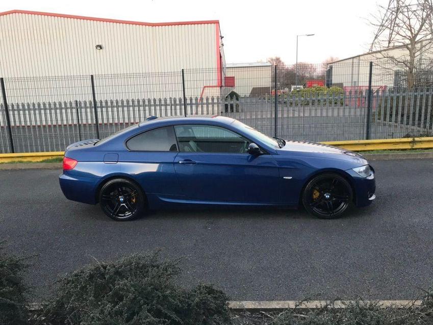 View BMW 3 SERIES 2.0 320d Sport Plus 2dr