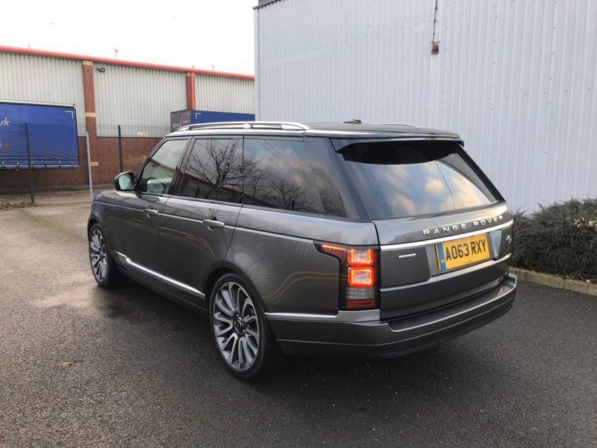 LAND ROVER RANGE ROVER