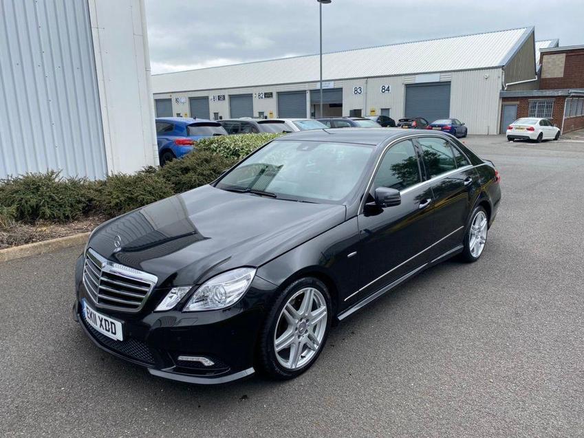 MERCEDES-BENZ E CLASS