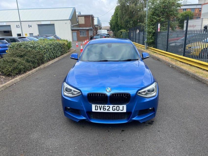 BMW 1 SERIES