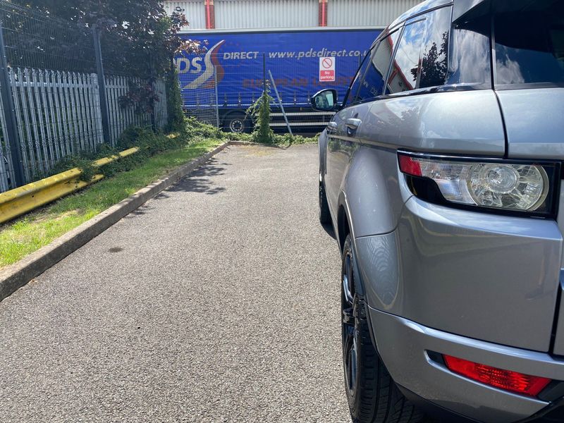 LAND ROVER RANGE ROVER EVOQUE