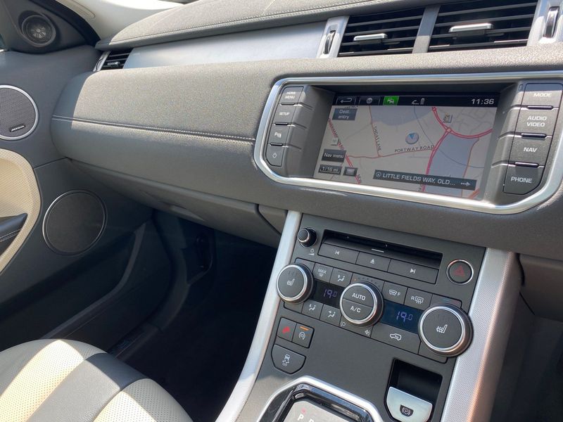 LAND ROVER RANGE ROVER EVOQUE