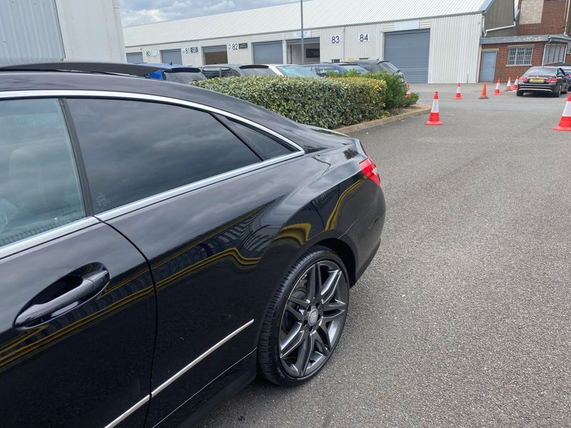 MERCEDES-BENZ E CLASS