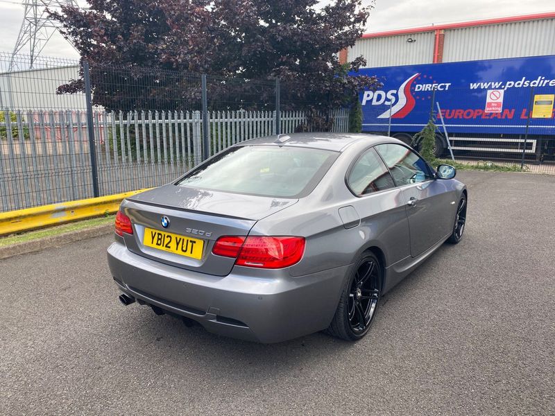 BMW 3 SERIES