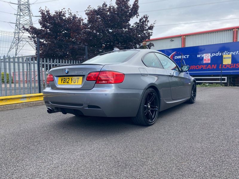 BMW 3 SERIES