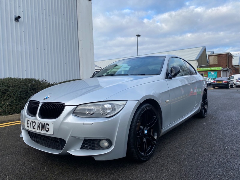 BMW 3 SERIES