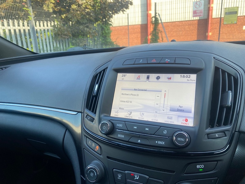 VAUXHALL INSIGNIA
